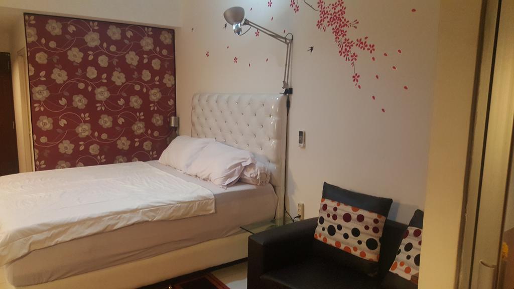 Reddoorz Apartment @ Emerald Towers Bandung Buitenkant foto