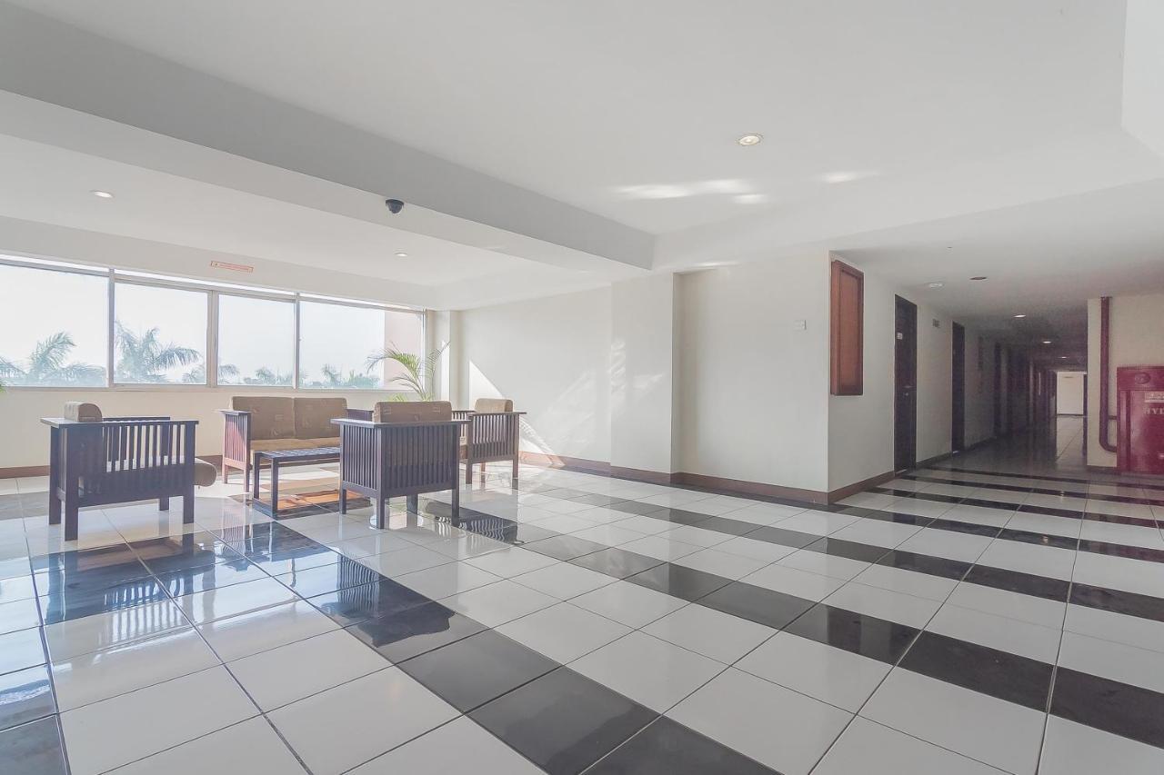 Reddoorz Apartment @ Emerald Towers Bandung Buitenkant foto
