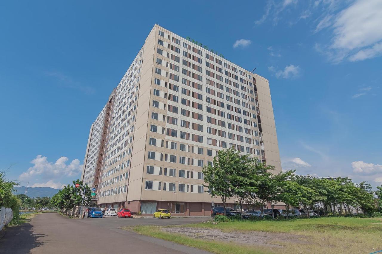 Reddoorz Apartment @ Emerald Towers Bandung Buitenkant foto