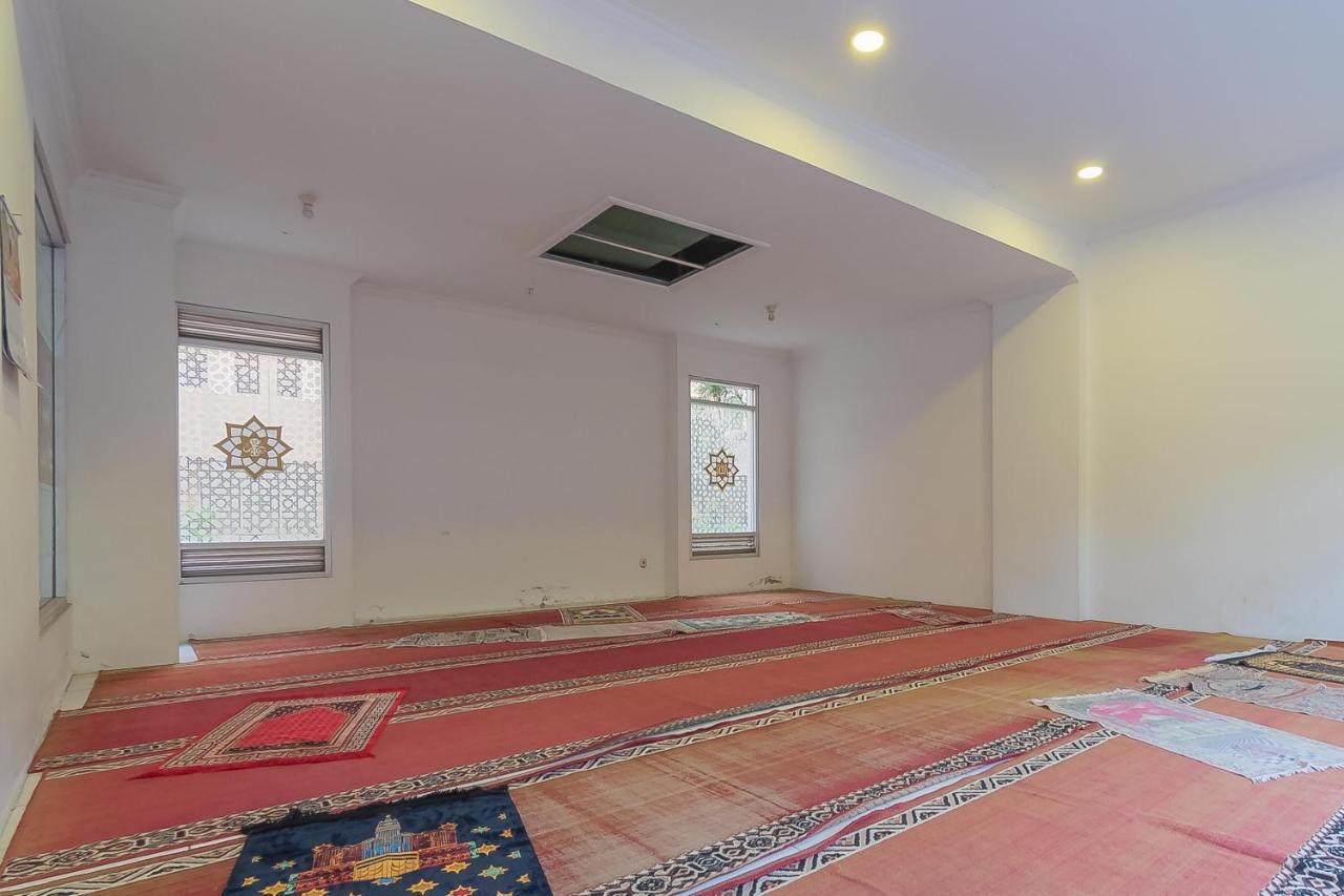 Reddoorz Apartment @ Emerald Towers Bandung Buitenkant foto